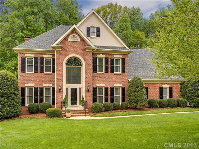327 Summermore Drive Charlotte NC 28270