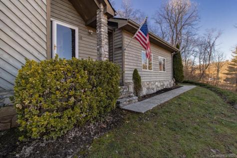 48 Cairnes Circle Canton NC 28716