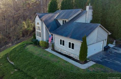 48 Cairnes Circle Canton NC 28716