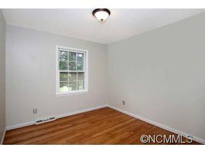 4 Jett Court Asheville NC 28806