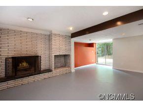 4 Jett Court Asheville NC 28806