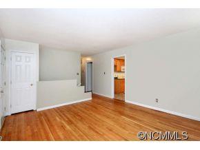 4 Jett Court Asheville NC 28806