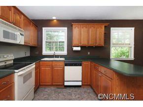 4 Jett Court Asheville NC 28806