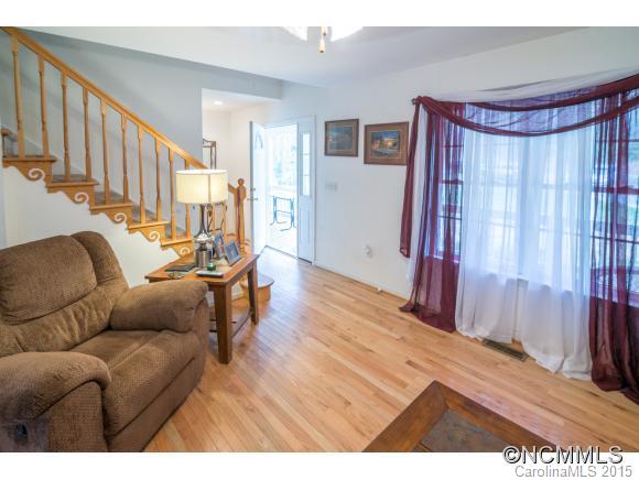 21 Lauren Ridge Way Swannanoa NC 28778