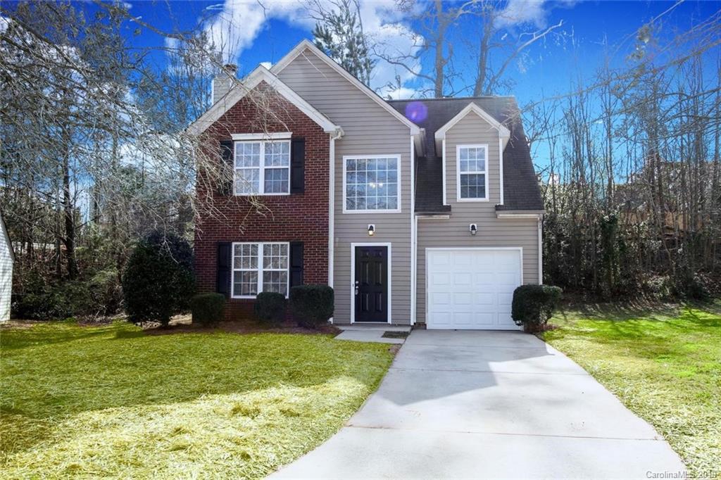 5210 Grass Run Court Charlotte NC 28216