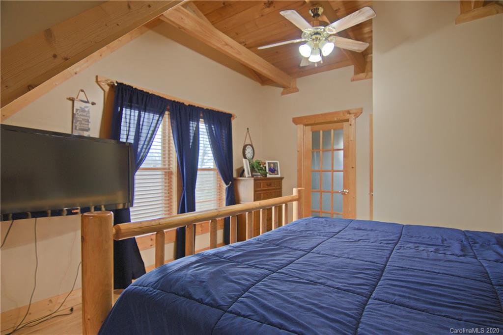 118 Sweetbriar Road S Lake Lure NC 28746