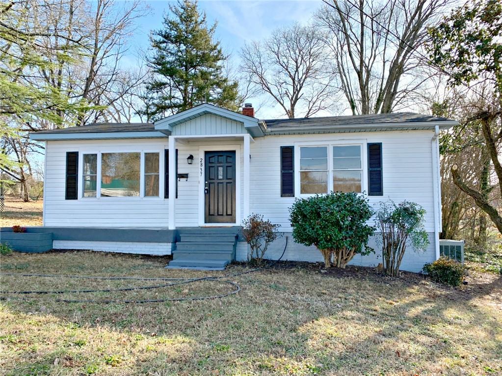 2837 1st Avenue Nw Hickory NC 28601