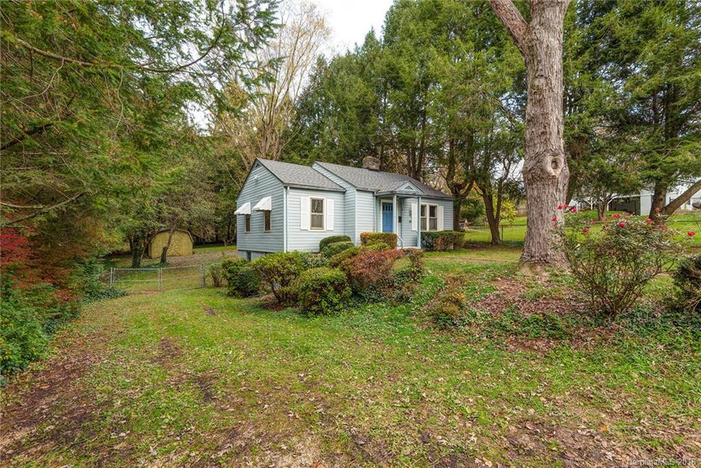 15 Pruitt Street Asheville NC 28806