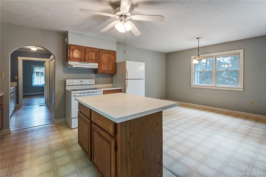 15 Pruitt Street Asheville NC 28806