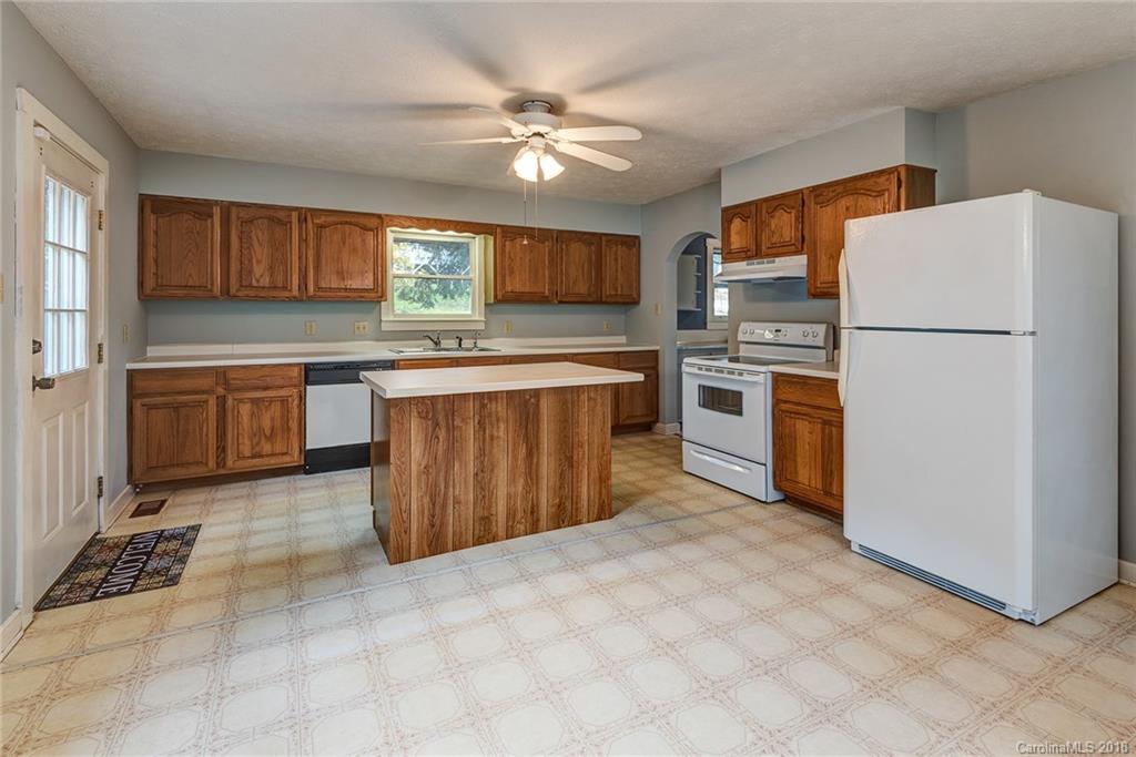 15 Pruitt Street Asheville NC 28806