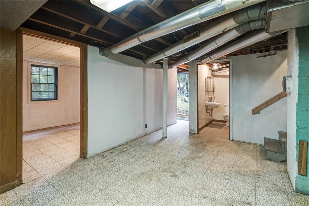 15 Pruitt Street Asheville NC 28806