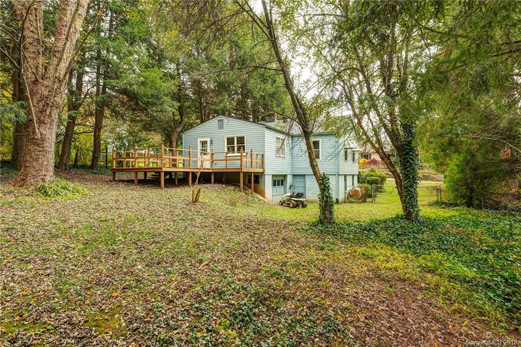 15 Pruitt Street Asheville NC 28806