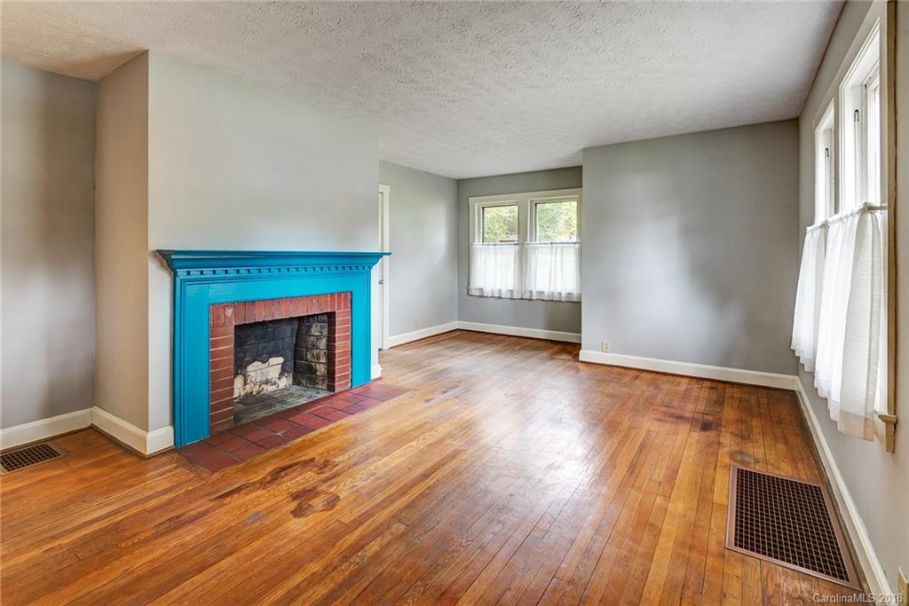 15 Pruitt Street Asheville NC 28806