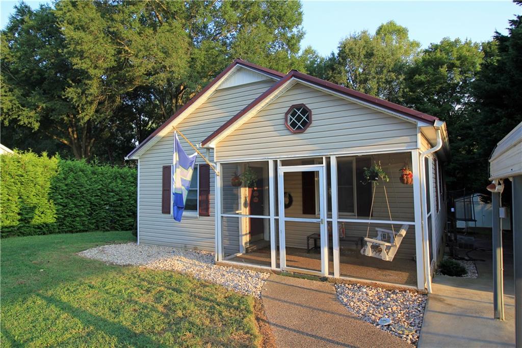 321 W F Street Newton NC 28658