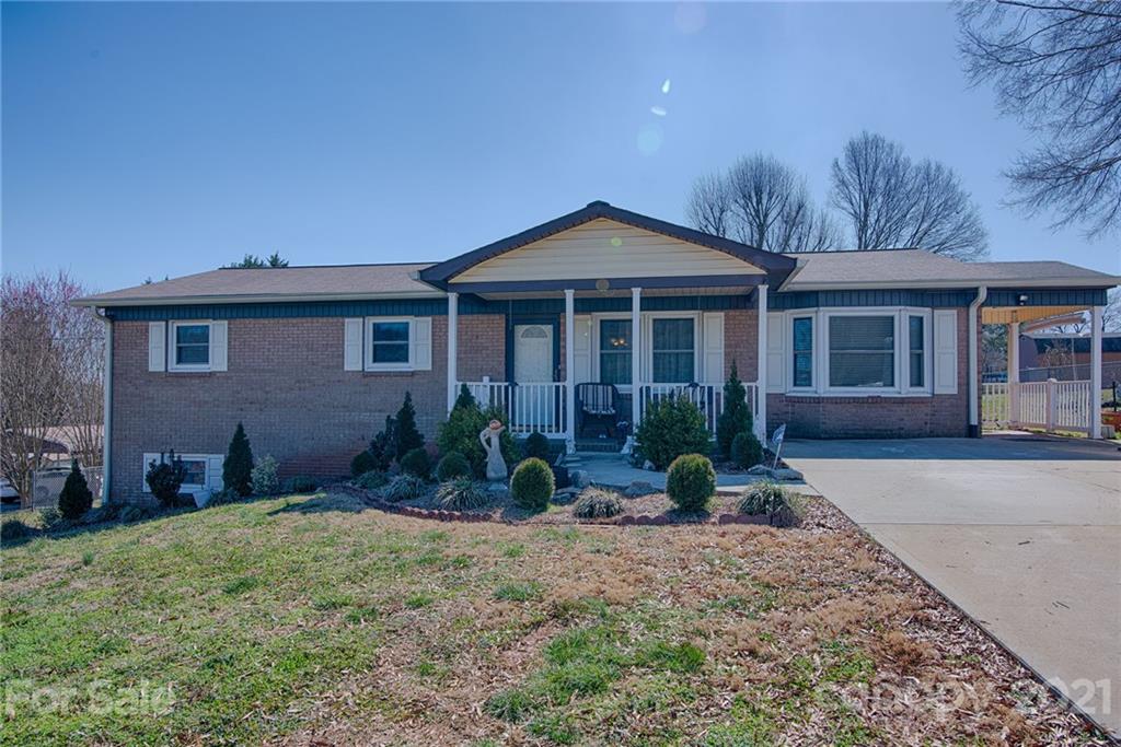 1123 Shannon Drive Newton NC 28658