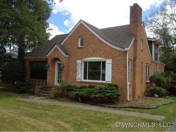 325 Eagles Nest Road Waynesville NC 28786