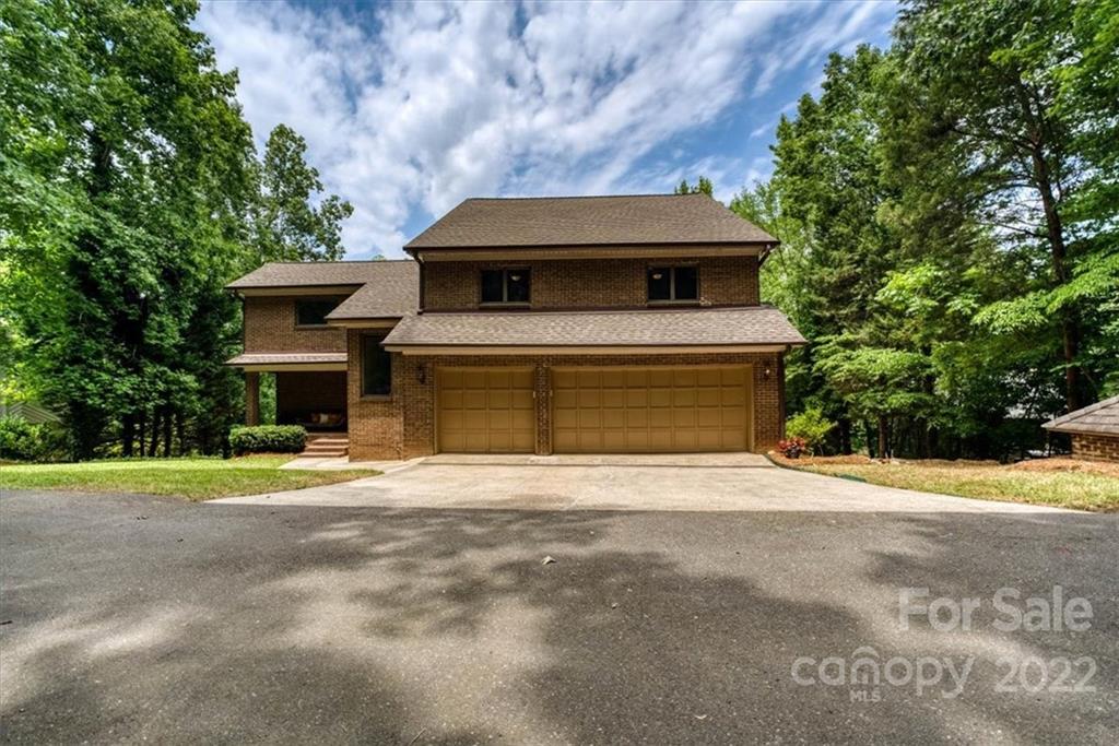 13822 Point Lookout Road Charlotte NC 28278