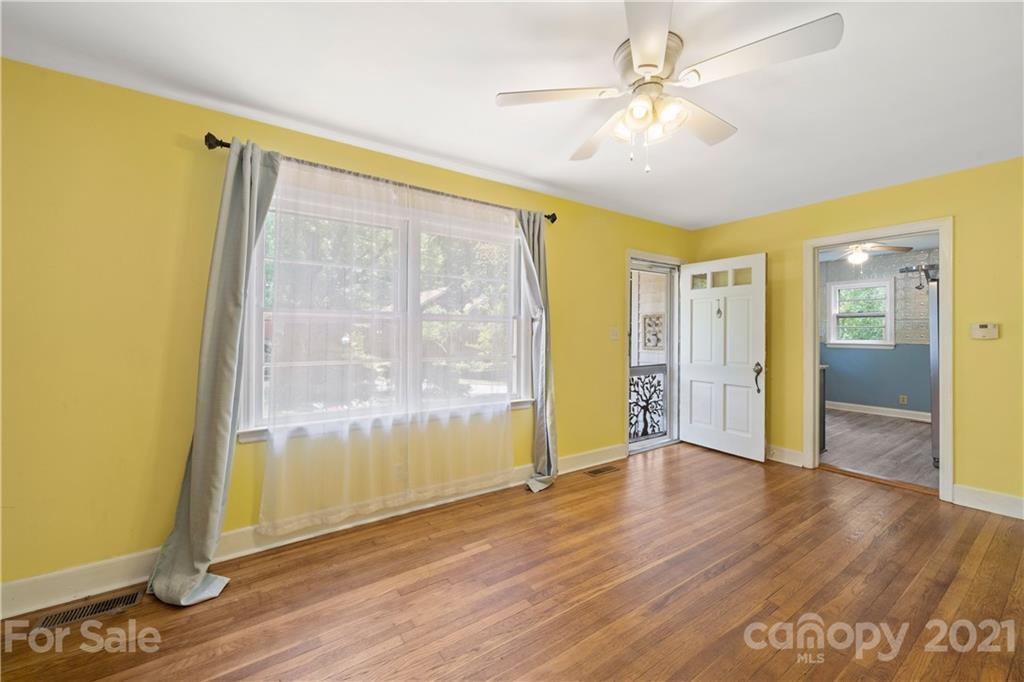103 Salola Street Asheville NC 28806