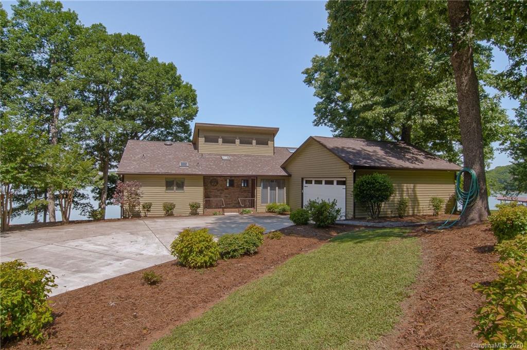 8908 Lynn Parker Lane Charlotte NC 28278
