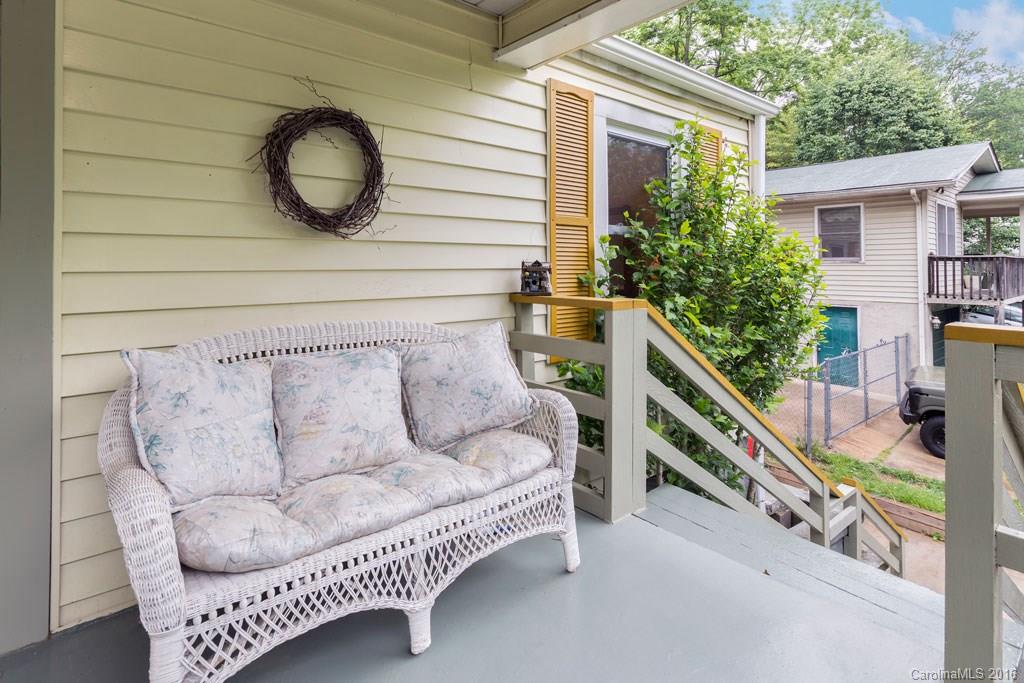 27 Mcdade Street Asheville NC 28806