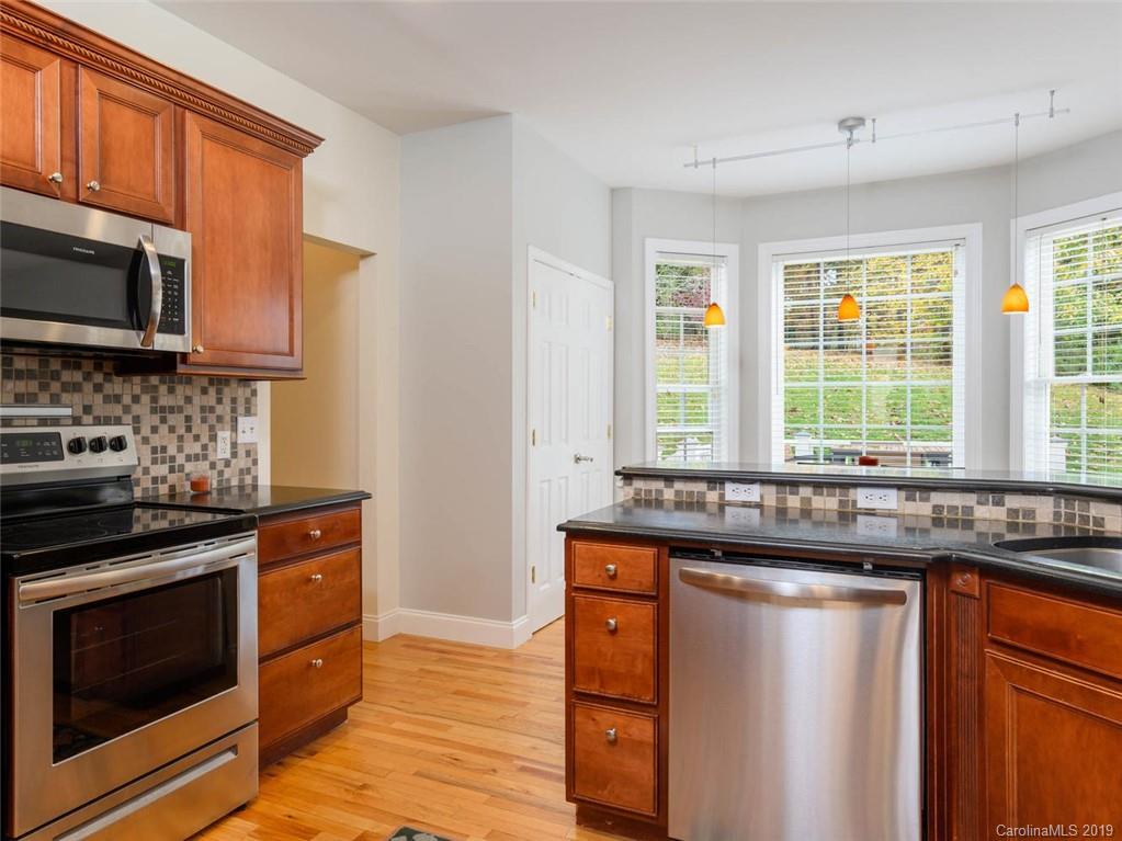 4 Whitetail Drive Weaverville NC 28787