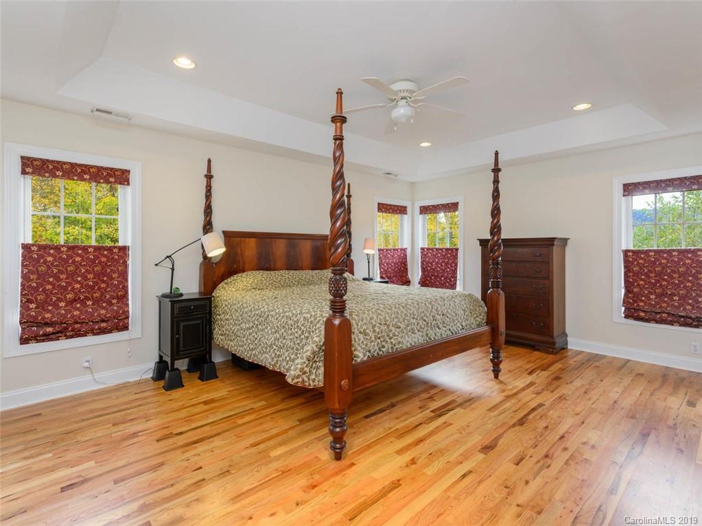 4 Whitetail Drive Weaverville NC 28787