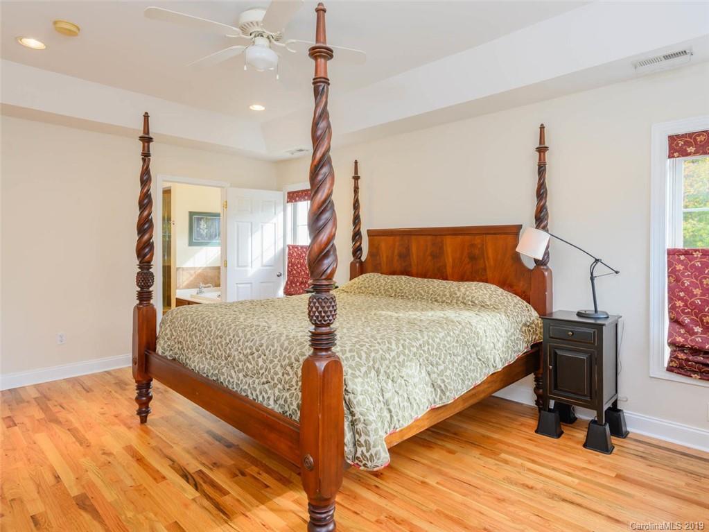 4 Whitetail Drive Weaverville NC 28787