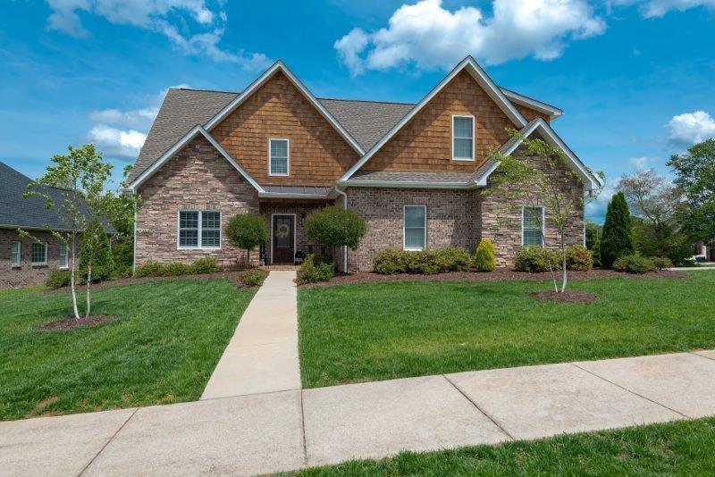 3806 9th Street Drive Ne Hickory NC 28601
