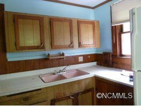 135 Fisher Lane Asheville NC 28804