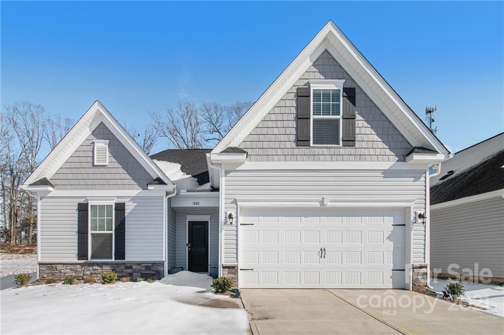 7400 Latham Way Denver NC 28037