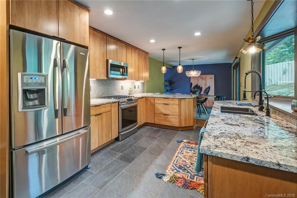 59 Blackwood Road Asheville NC 28804