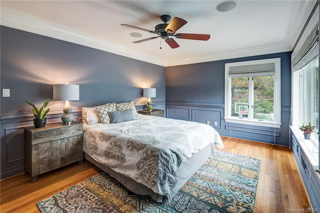 59 Blackwood Road Asheville NC 28804
