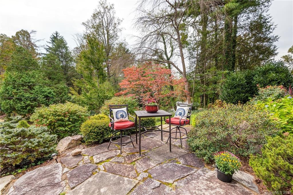59 Blackwood Road Asheville NC 28804