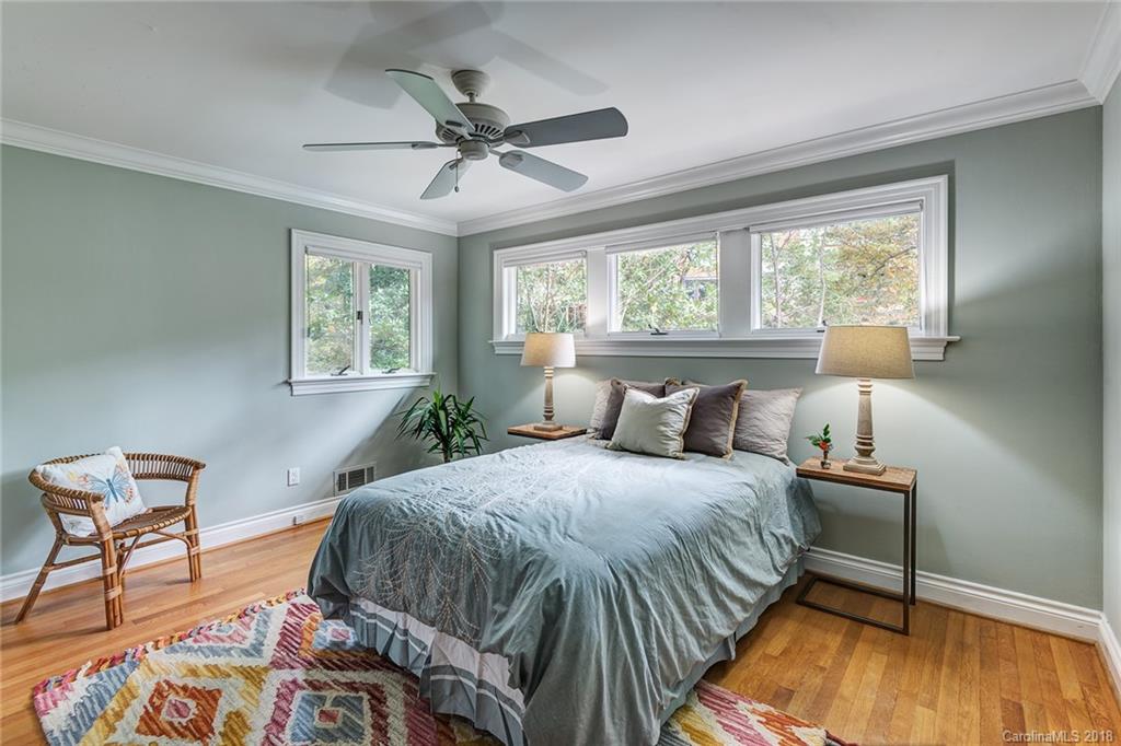 59 Blackwood Road Asheville NC 28804