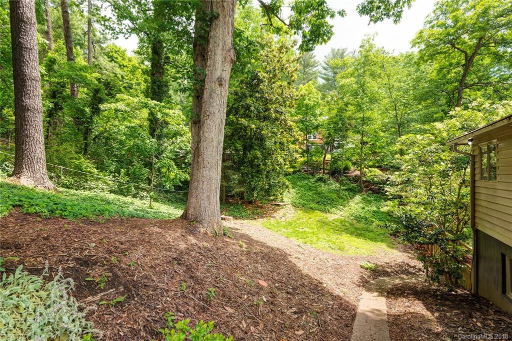 59 Blackwood Road Asheville NC 28804