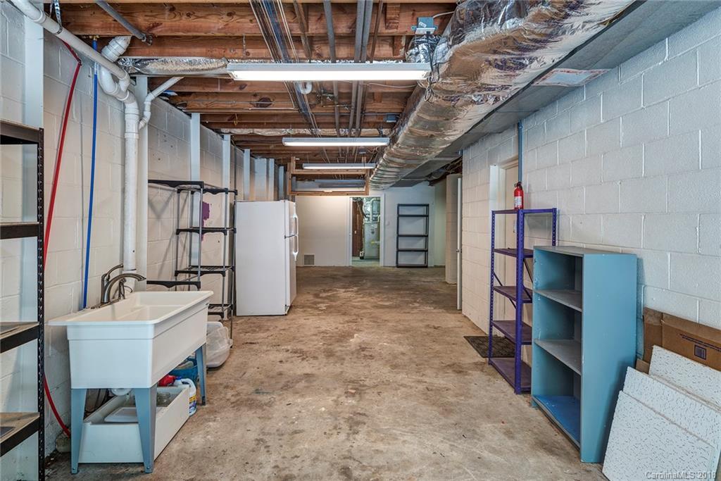 59 Blackwood Road Asheville NC 28804