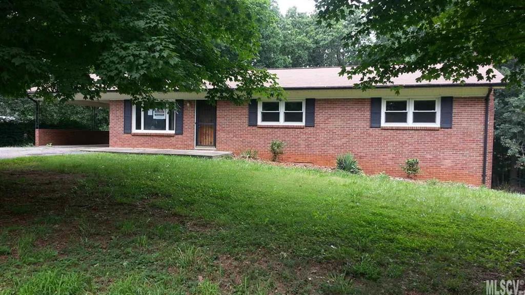 8021 Redwood Avenue Hickory NC 28602