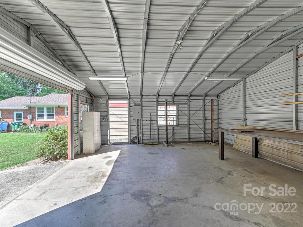 105 E Charleston Avenue Swannanoa NC 28778