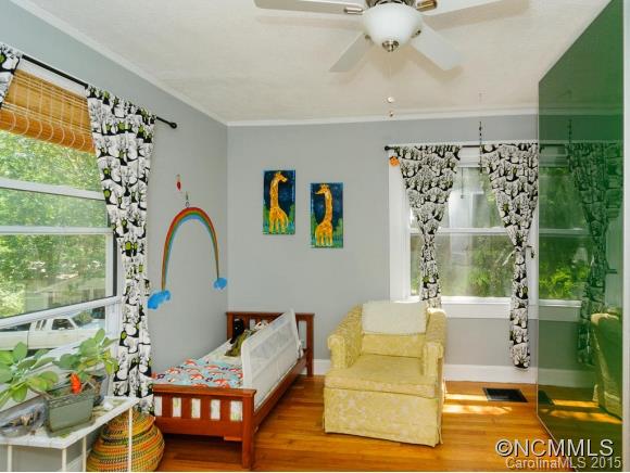 23 Laurel Avenue Asheville NC 28804