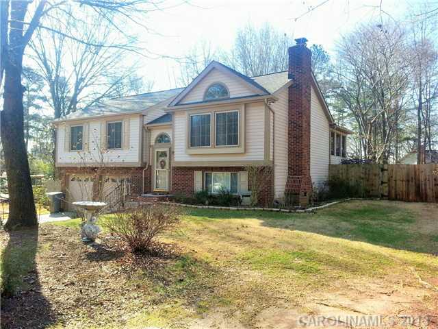 9127 Touchstone Lane Charlotte NC 28227
