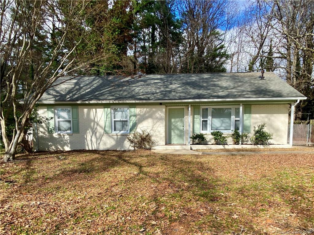 5107 Delivau Drive Charlotte NC 28215