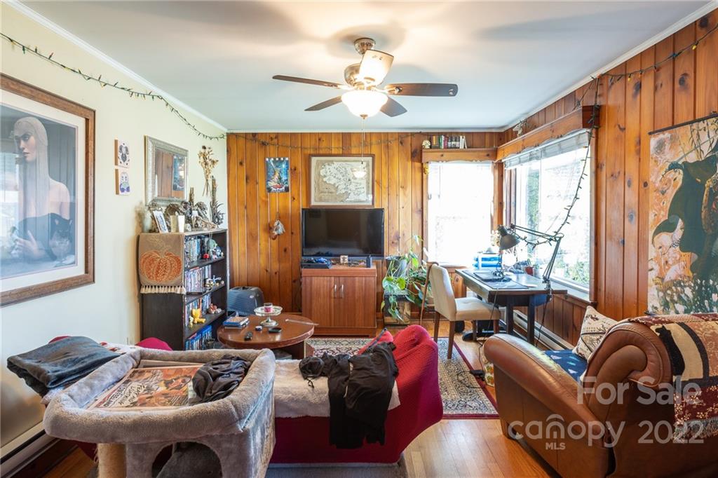 10 Peach Street Asheville NC 28806