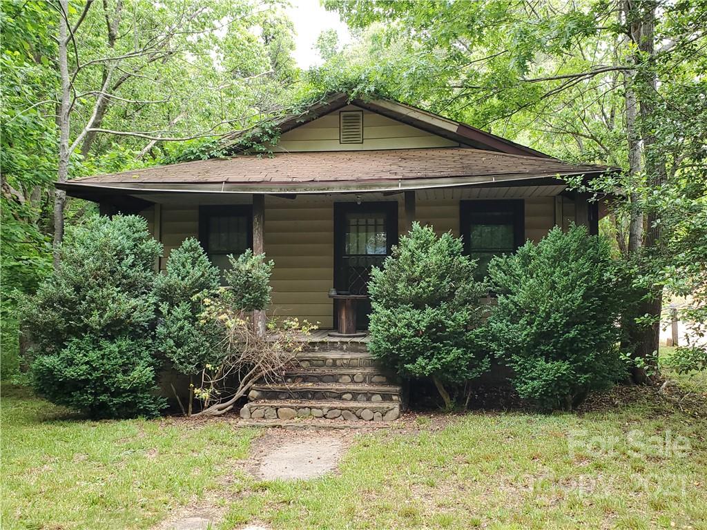 18 Little Florida Avenue Swannanoa NC 28778