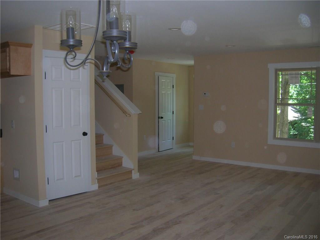 35 Craig Circle Asheville NC 28805