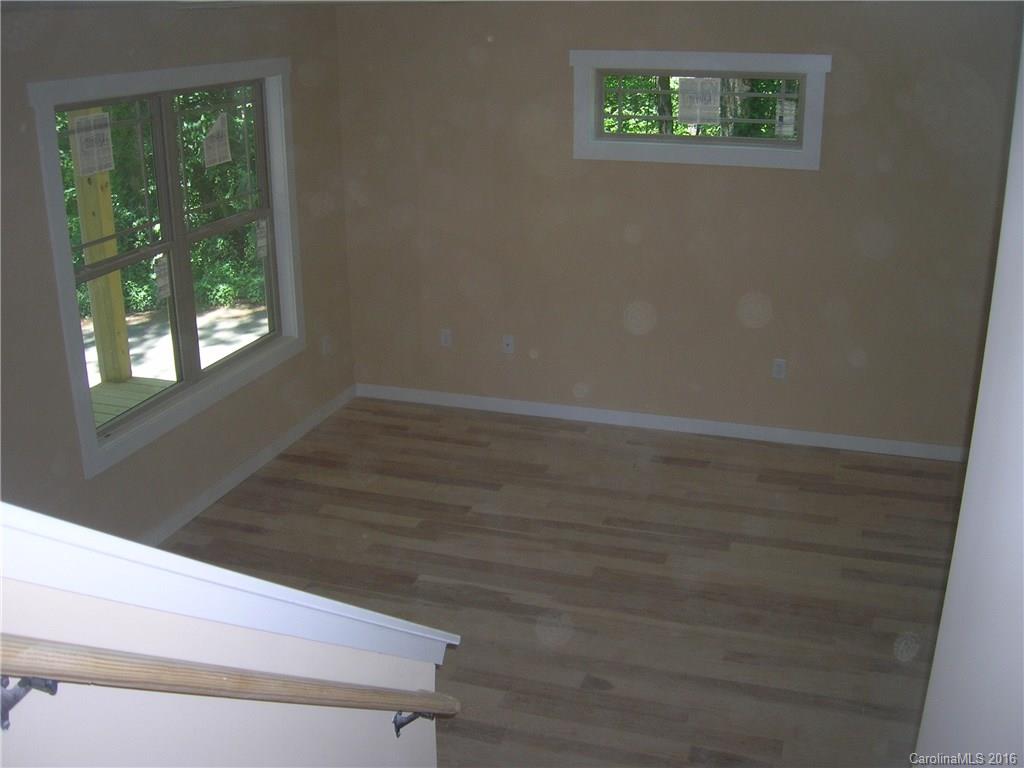 35 Craig Circle Asheville NC 28805