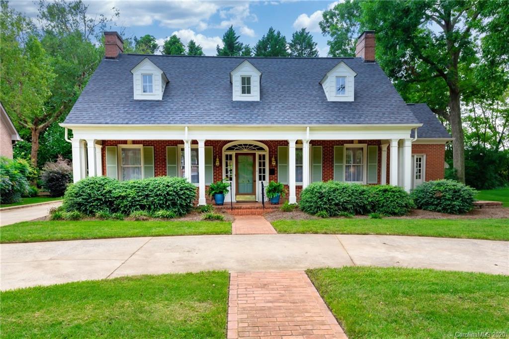 513 1st Avenue Nw Hickory NC 28601