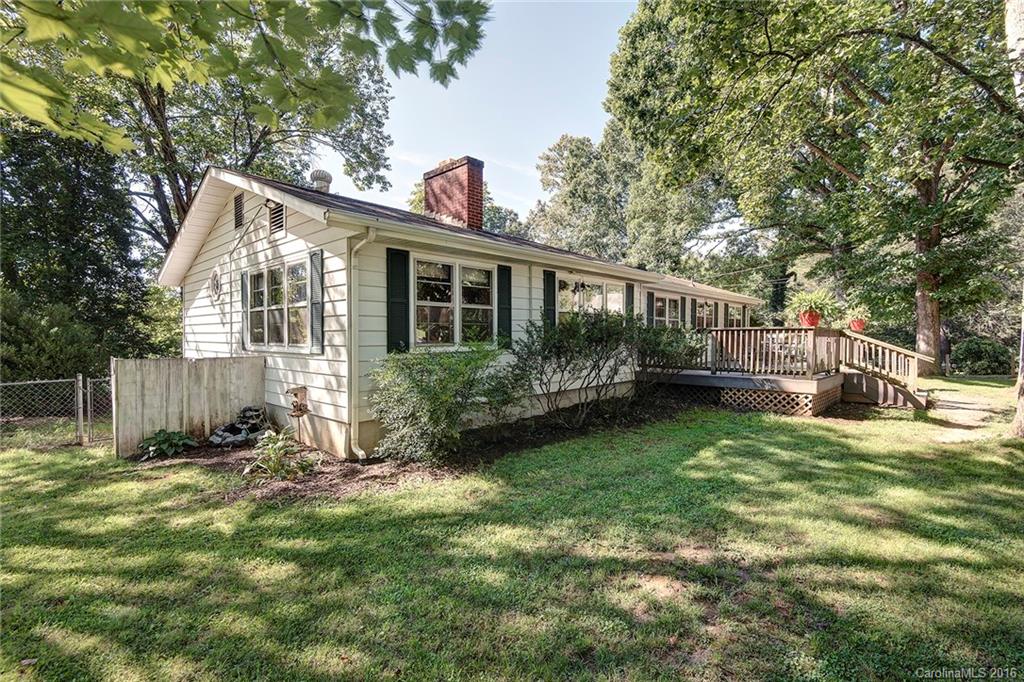 55 Lindsey Road Candler NC 28715