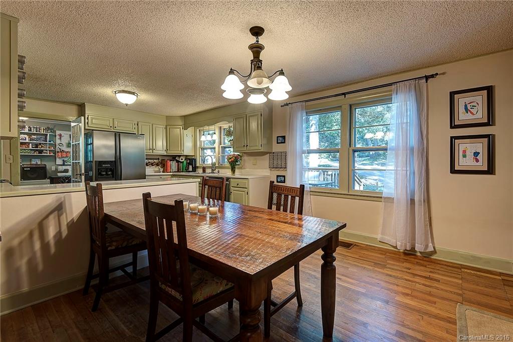 55 Lindsey Road Candler NC 28715