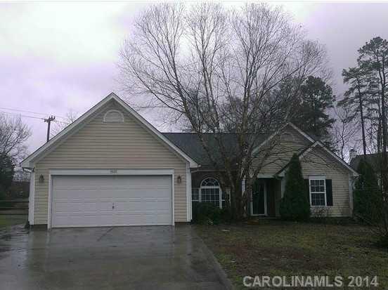 9022 Woodland Park Lane Charlotte NC 28214