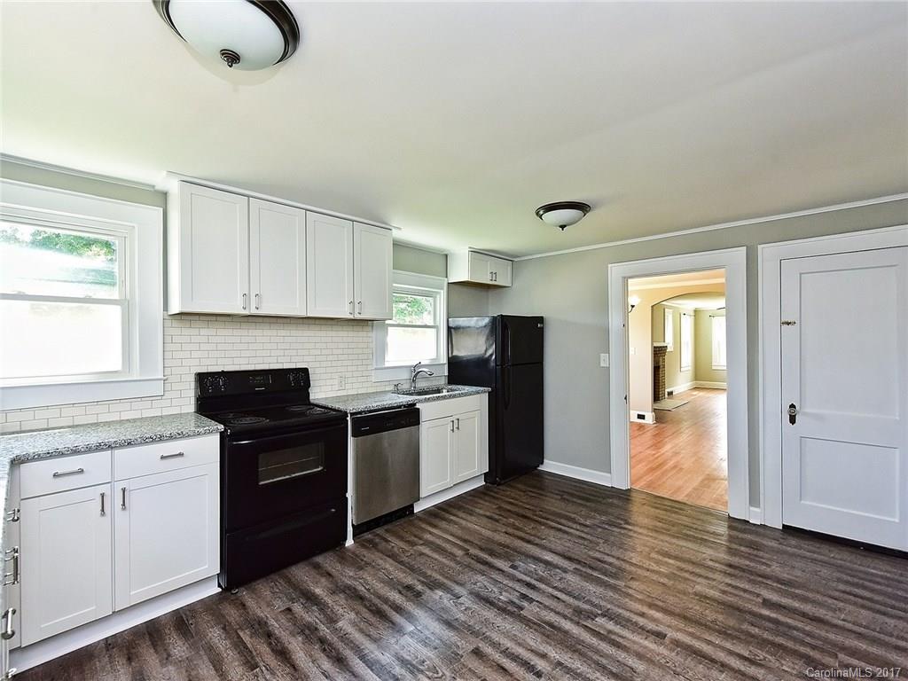 308 W Statesville Avenue Mooresville NC 28115